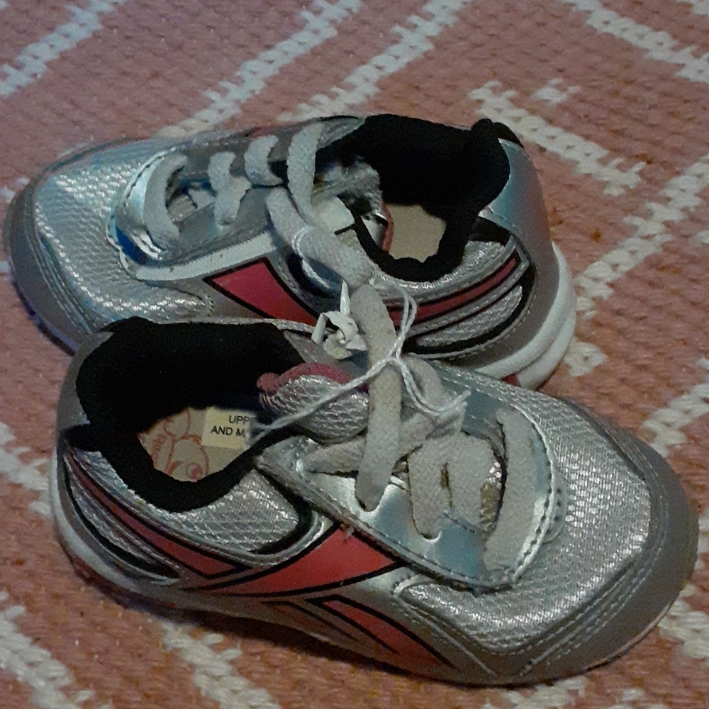Reebok toddler shoes